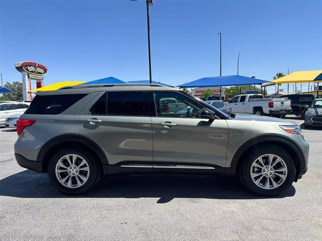 $31995 : Pre-Owned 2020 Explorer Limit image 5