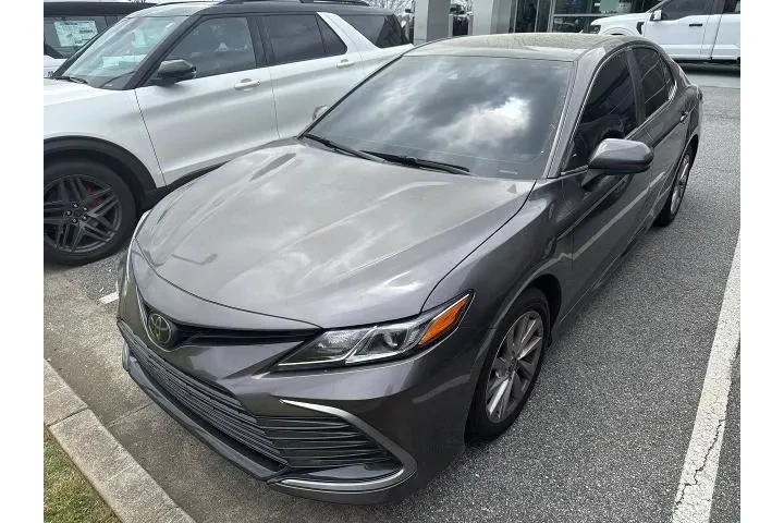 $24998 : Toyota Camry 2023 AWD LE 4dr image 1