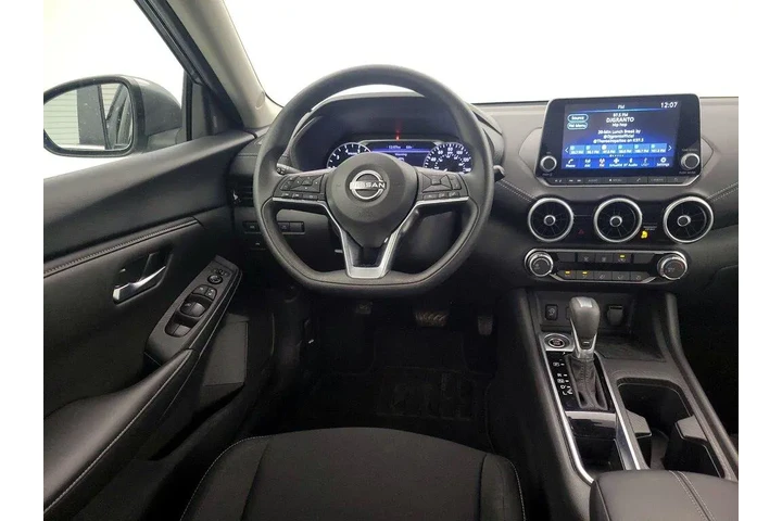 $22998 : Nissan Sentra 2025 SV 4dr Se image 10