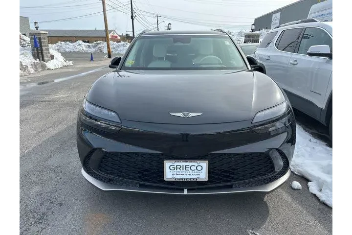 $30887 : Genesis GV60 2023 AWD Perfor image 2