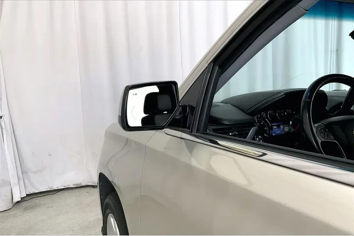 $15451 : Chevrolet Tahoe 2015 4x2 LT image 10