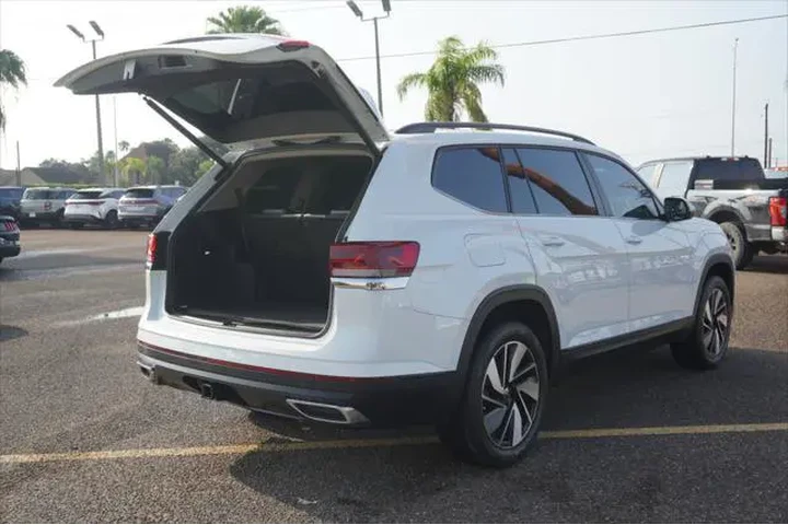 $29995 : Volkswagen Atlas 2024 SE 4dr image 9