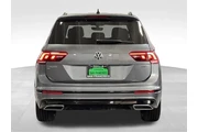 $19988 : 2020 Tiguan 2.0T SE R-Line Bl thumbnail