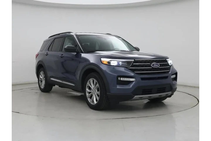 $27998 : Ford Explorer 2021 AWD XLT 4 image 1