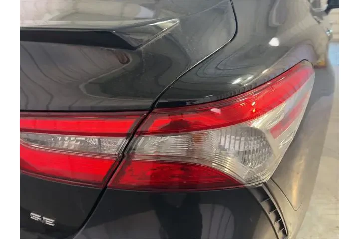 $15499 : Toyota Camry 2018 SE 4dr Sed image 9