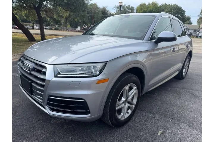 $15995 : 2019 Q5 image 2