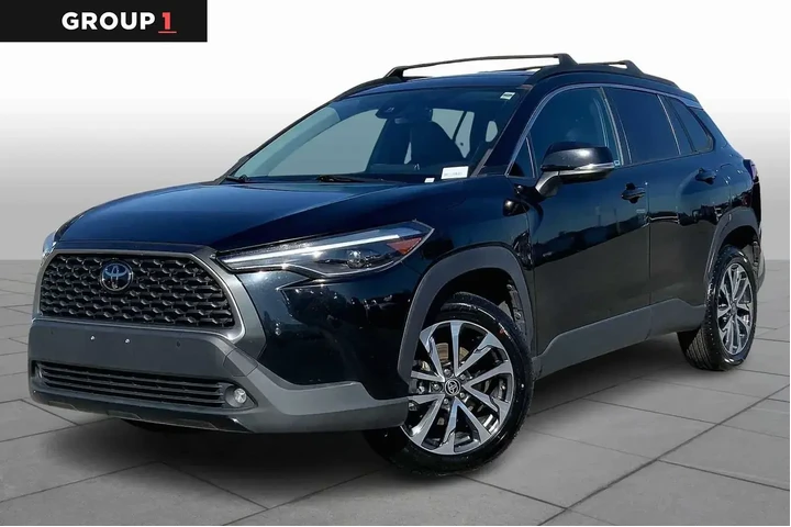 $23989 : Toyota Corolla Cross 2022 XL image 1