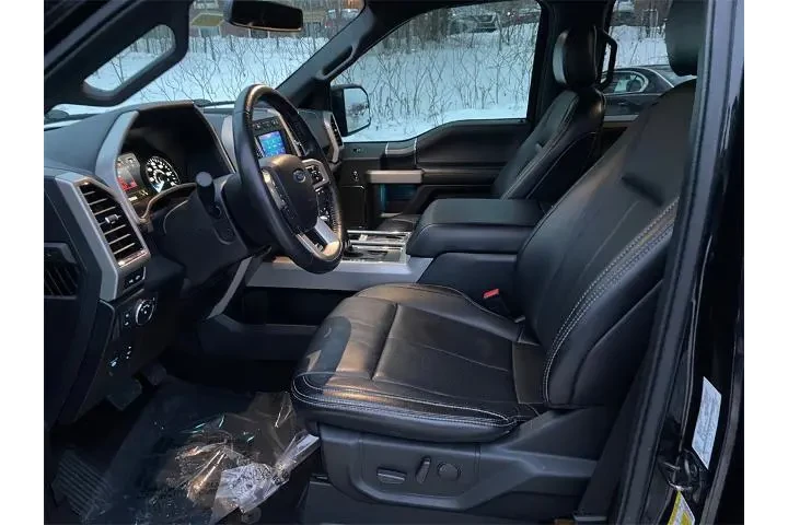 $32689 : Ford F-150 2020 4x4 Lariat 4 image 9