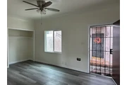 $1150 : Special 1bd 1ba @ Huntington thumbnail