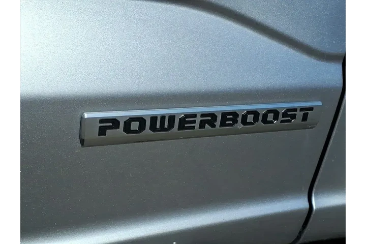 $37211 : Ford F-150 2024 4x4 XLT 4dr image 9