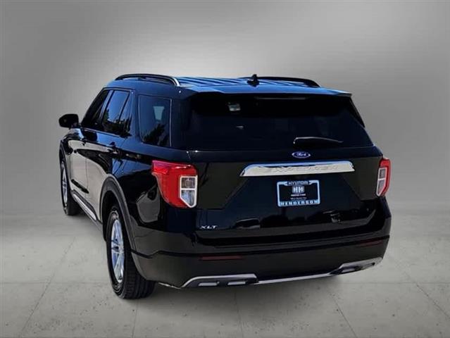 $29955 : Pre-Owned 2021 Ford Explorer image 7