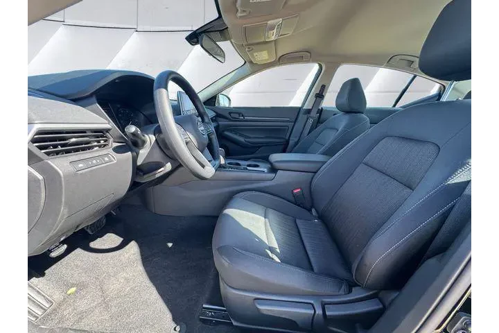 $20991 : Nissan Altima 2025 2.5 S 4dr image 7