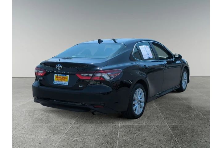 $21970 : Toyota Camry 2022 LE 4dr Sed image 5