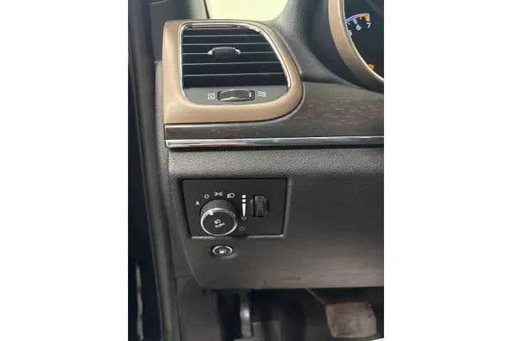 Jeep Grand Cherokee 2017 4x4 image 9