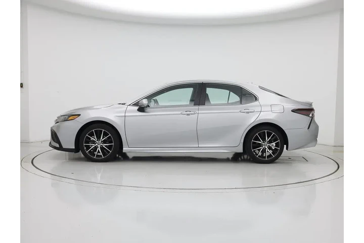 $26998 : Toyota Camry 2023 SE 4dr Sed image 3