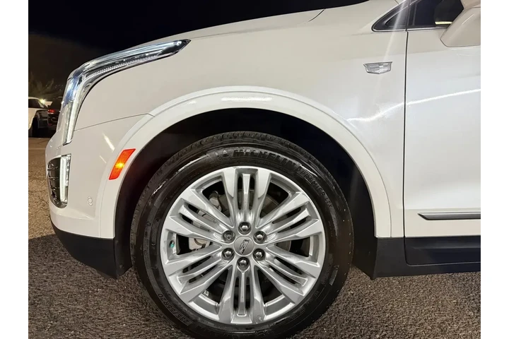 $23263 : Cadillac XT5 2019 Premium Lu image 10