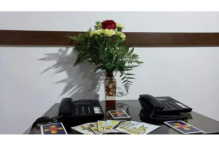 tarot las 24 horas 0900 1097 image 1