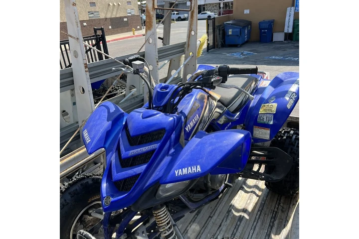 $3200 : Raptor 660 - 2002 image 1