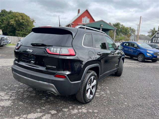 $17990 : 2019 Cherokee image 5