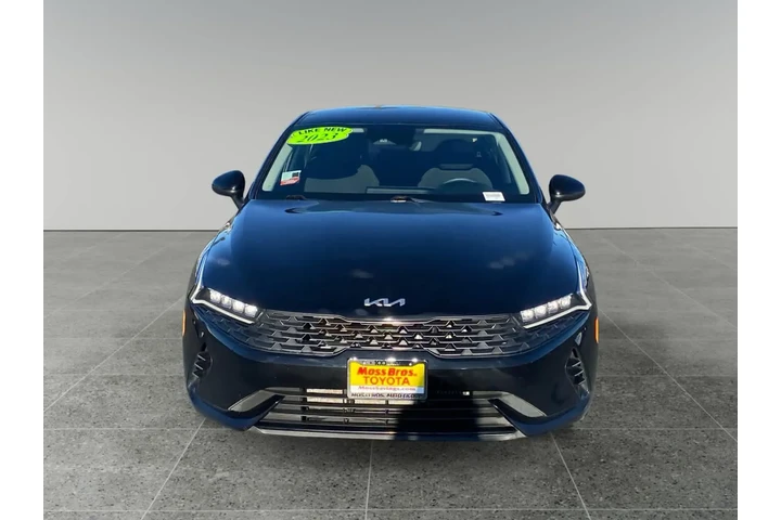 $29739 : Kia K5 2023 LXS 4dr Sedan image 8