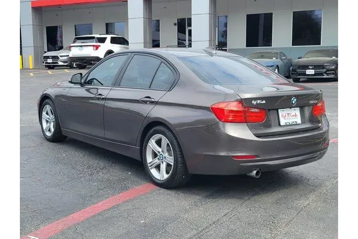 $9500 : BMW 3 Series 2015 320i 4dr S image 5