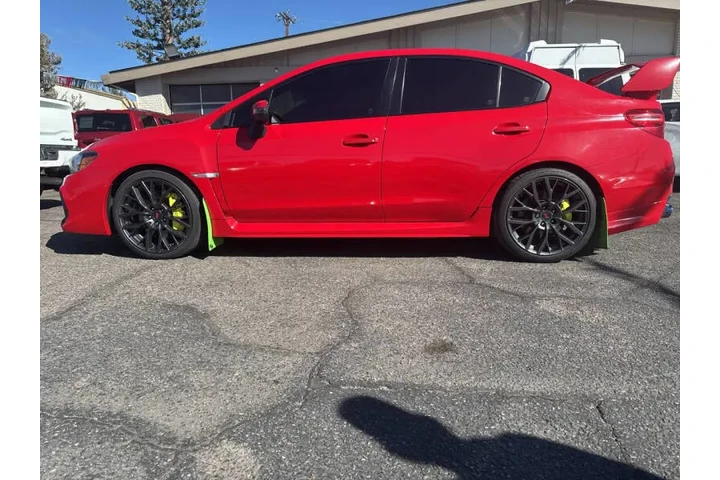 2019 WRX STI Limited image 4