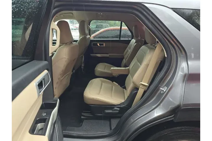 $23905 : Ford Explorer 2022 XLT 4dr S image 5