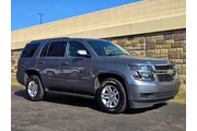 $28157 : Chevrolet Tahoe 2019 4x4 LT thumbnail