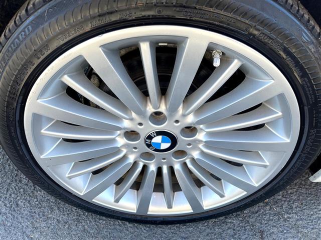 $14900 : 2015 BMW 3-Series image 9