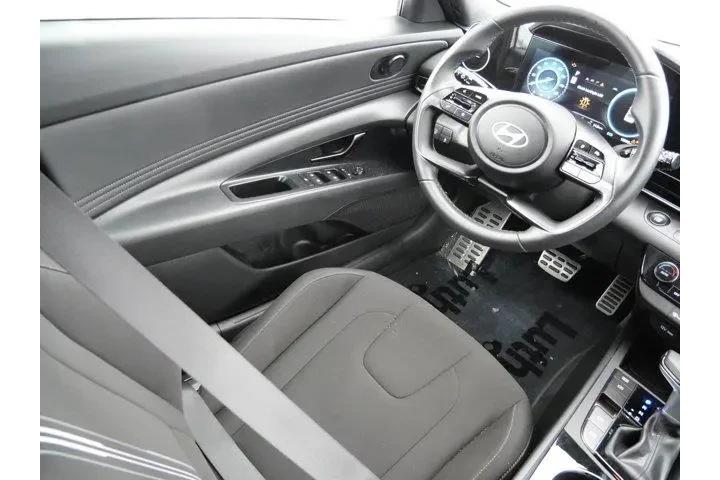 $23990 : Hyundai ELANTRA Hybrid 2025 image 9