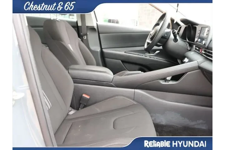 $18889 : Hyundai ELANTRA 2022 SEL 4dr image 10