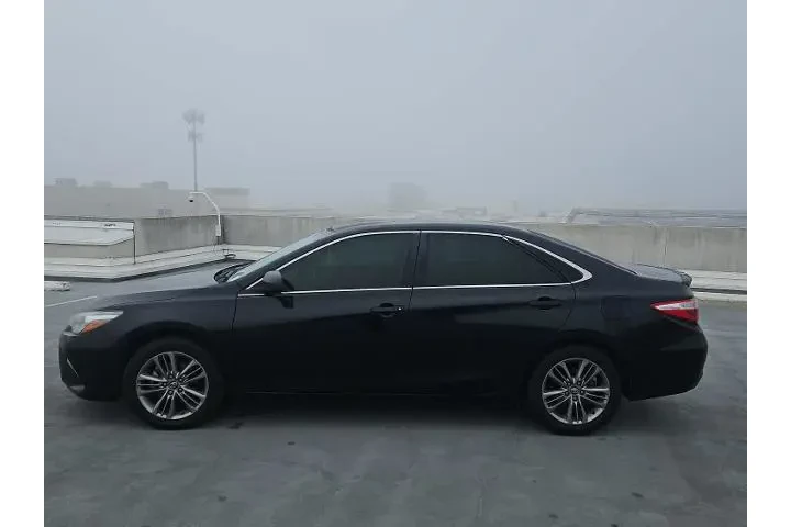 $12000 : Toyota Camry 2017 SE 4dr Sed image 5