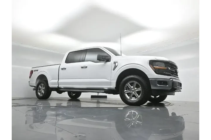 $39968 : Ford F-150 2024 4x4 XLT 4dr image 4