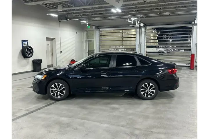 $16450 : Volkswagen Jetta 2022 S 4dr image 2