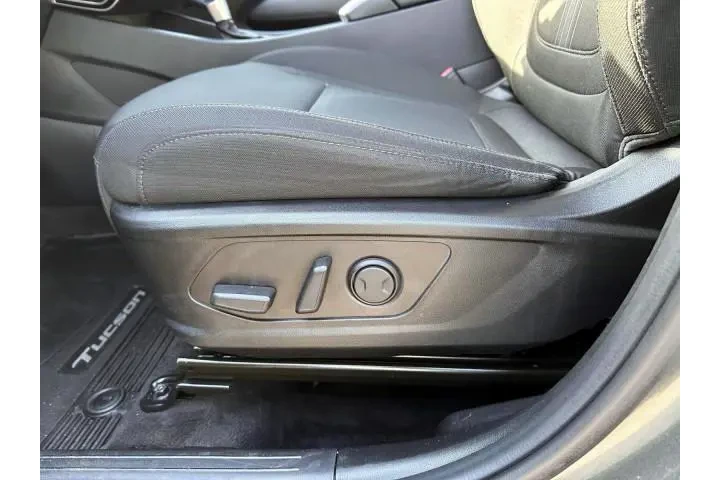 $23999 : Hyundai TUCSON 2023 AWD SEL image 10