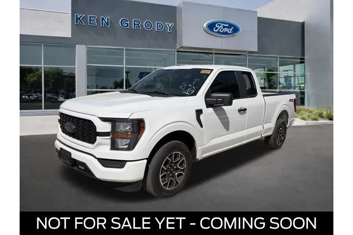 $32700 : Ford F-150 2023 4x2 XL 4dr S image 1
