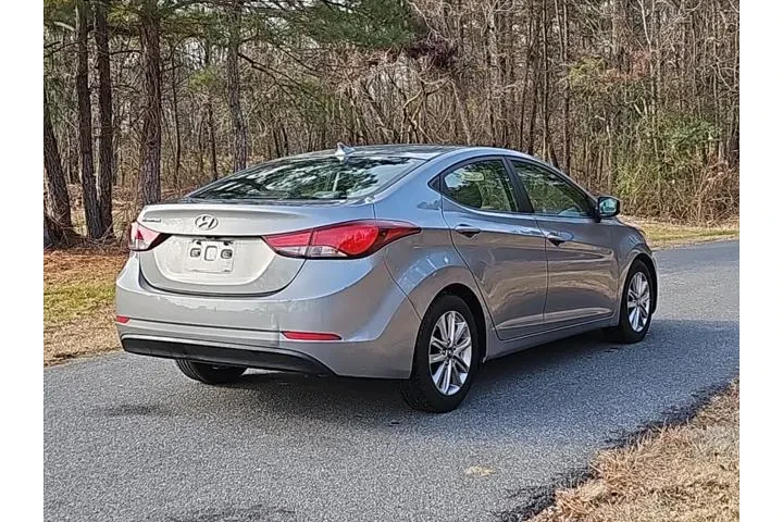 $10495 : Hyundai ELANTRA 2014 SE 4dr image 5