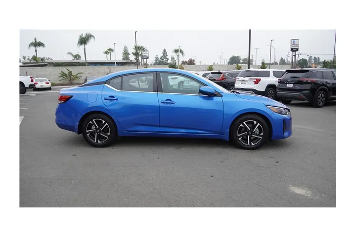 $18400 : 2024 Sentra SV image 5