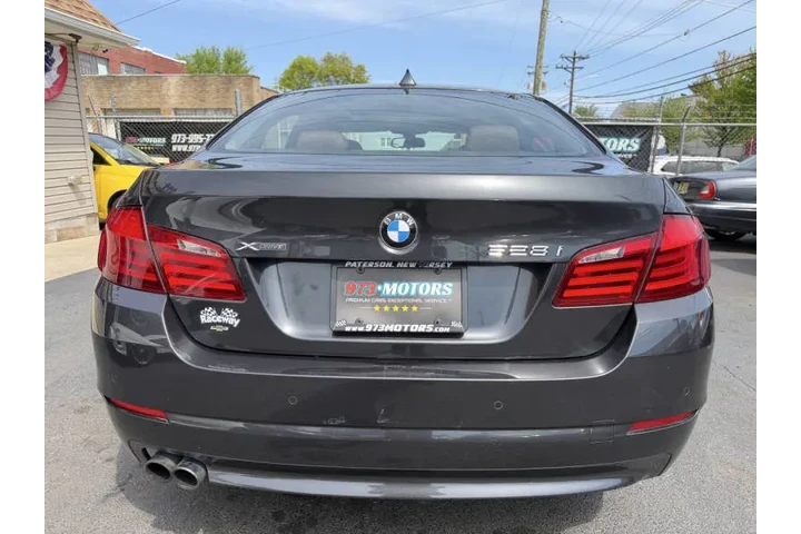 $7699 : 2013 BMW 5 Series 528i xDrive image 10