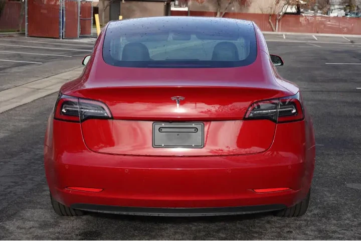 $16500 : 2018 Model 3 Long Range image 8