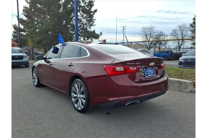 $12980 : Chevrolet Malibu 2016 Premie image 9