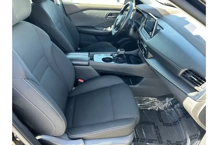 $16832 : Nissan Rogue 2023 S 4dr Cros image 9