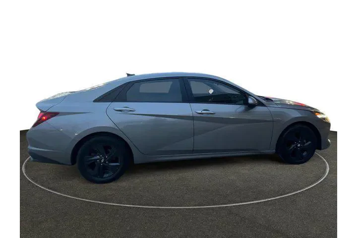 $18289 : Hyundai ELANTRA 2022 SEL 4dr image 6