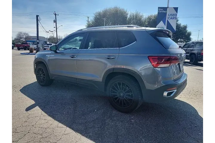 $15998 : Volkswagen Taos 2022 SE 4dr image 4