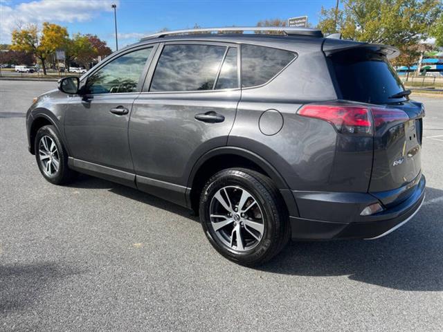 $12900 : 2016 RAV4 XLE image 7