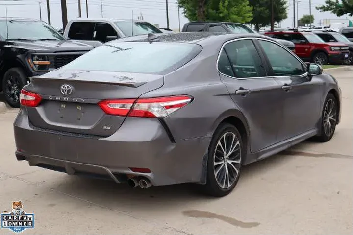 $17888 : Toyota Camry 2020 SE 4dr Sed image 3