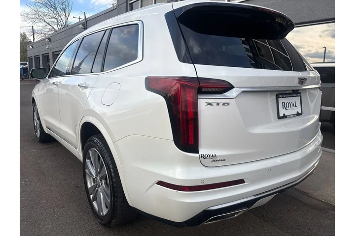 $36995 : 2023 XT6 AWD Premium Luxury image 4