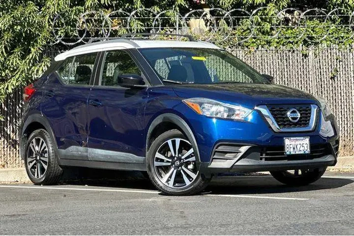$14124 : Nissan Kicks 2018 S 4dr Cros image 2