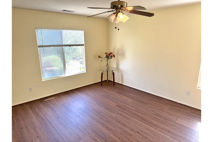 $850 : RENTO RECAMARA image 2