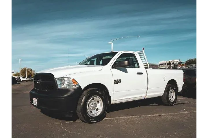 $16997 : Ram 1500 Classic 2022 4x2 Tr image 8